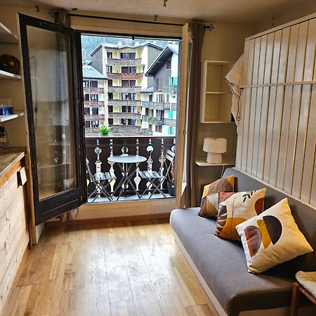 Cozy Chamonix Ski Studio With Mountain Views Eksteriør bilde